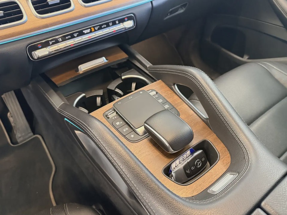 Mercedes-Benz GLE 350e 4MATIC - foto 8