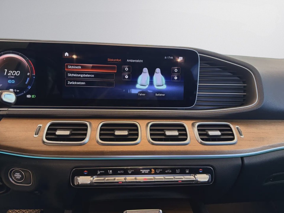 Mercedes-Benz GLE 350e 4MATIC - foto 12