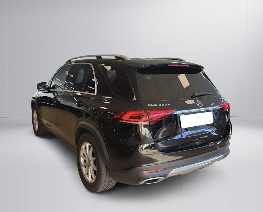 Mercedes-Benz GLE 350e 4MATIC (4)