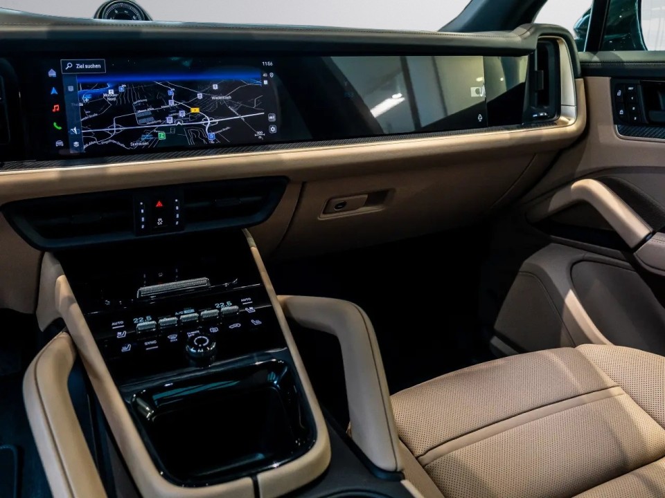 Porsche Cayenne E-Hybrid Black Edition - foto 11