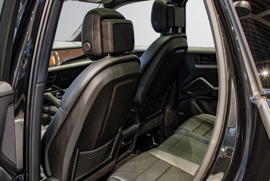 Porsche Cayenne - foto 11