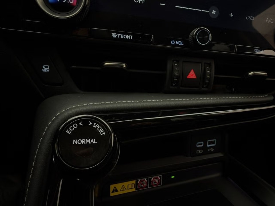 Lexus Seria NX 350h AWD Executive - foto 12