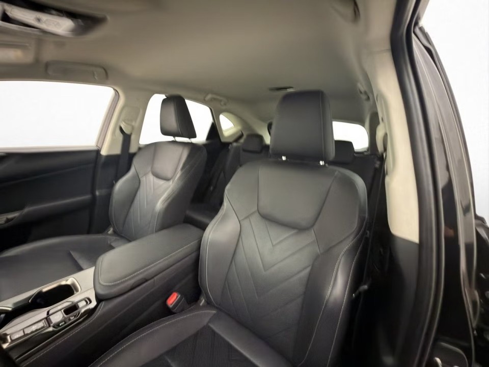 Lexus Seria NX 350h AWD Executive - foto 23