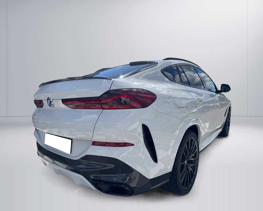 BMW X6 40i M-Sport (3)