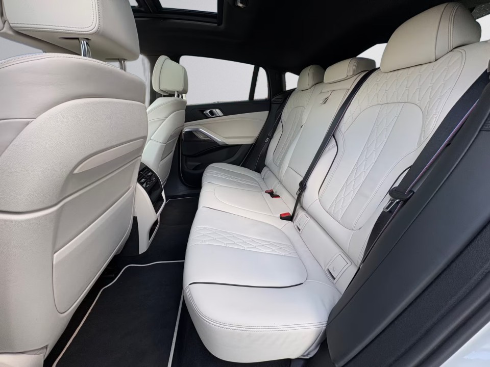 BMW X6 40i M-Sport - foto 10