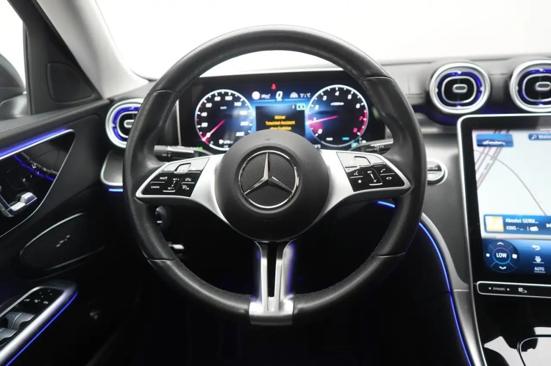 Mercedes-Benz C 300 4MATIC (5)