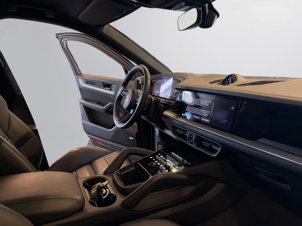 Porsche Cayenne Coupe - foto 13