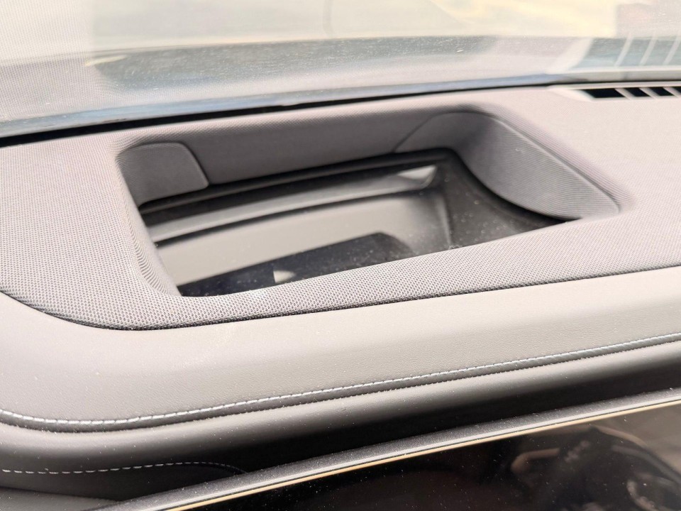 BMW Seria 7 750e xDrive - foto 10