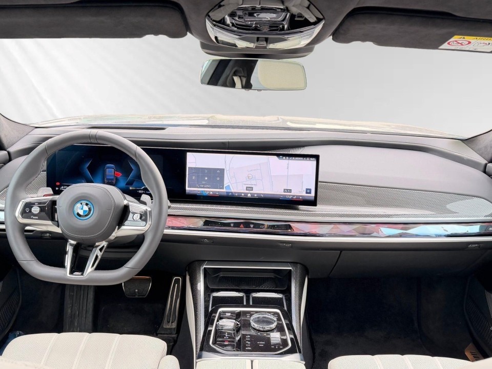 BMW Seria 7 750e xDrive - foto 7