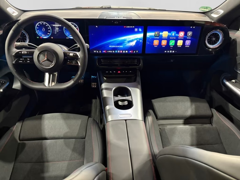 Mercedes-Benz CLA 200 AMG - foto 12