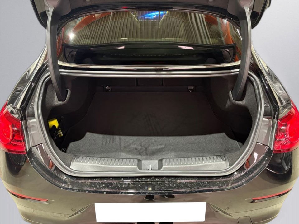 Mercedes-Benz CLA 200 AMG - foto 15