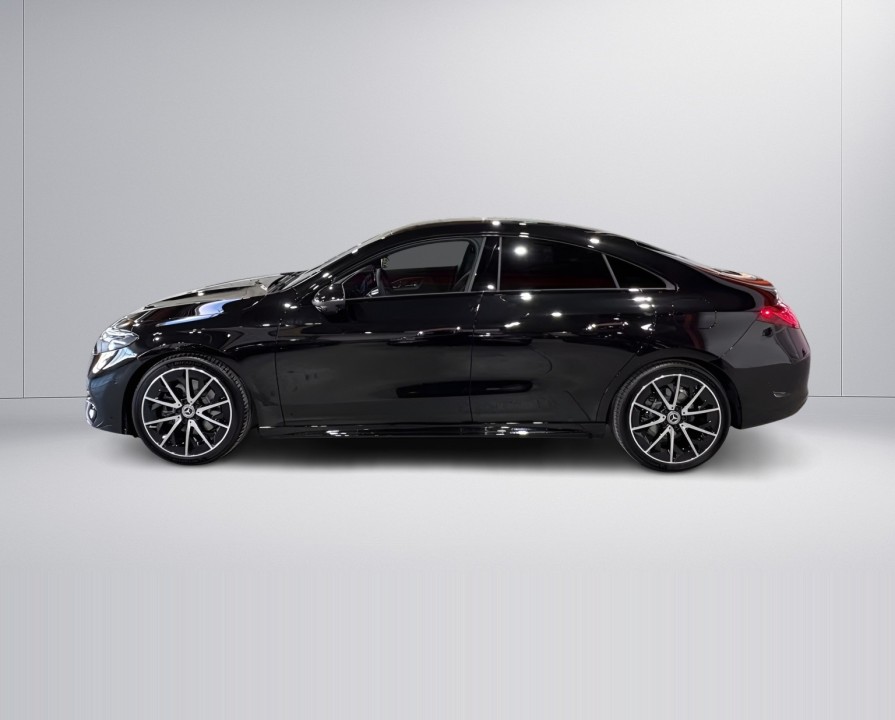 Mercedes-Benz CLA 200 AMG - foto 6