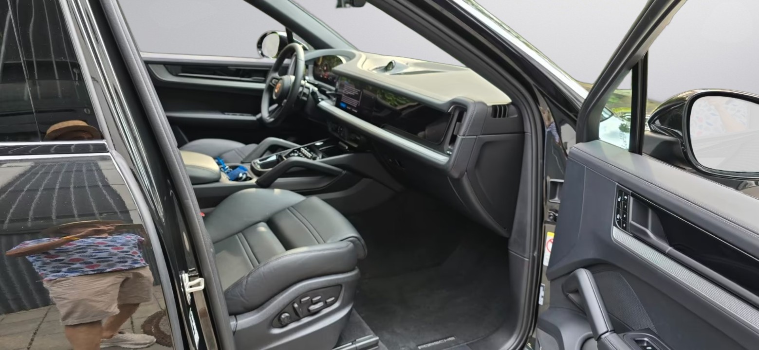 Porsche Cayenne Coupe - foto 16