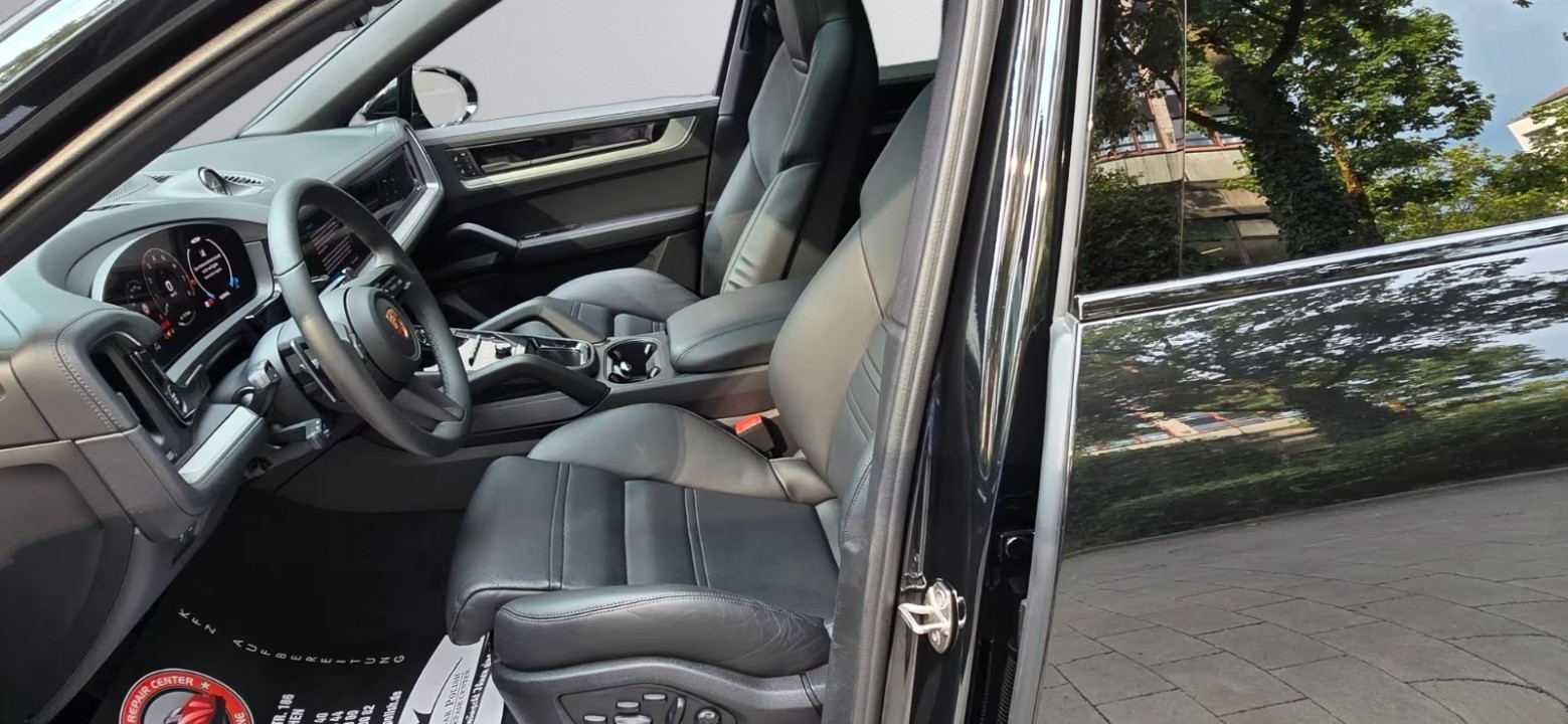 Porsche Cayenne Coupe - foto 13