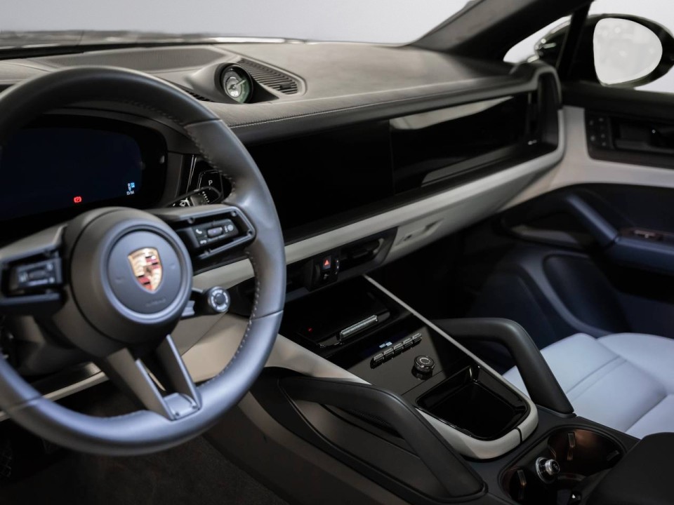 Porsche Cayenne Coupe Porsche Cayenne Coupé Black Edition - foto 12