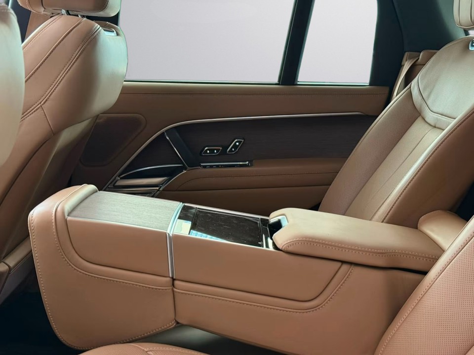 Land Rover Range Rover Autobiography P440e - foto 18