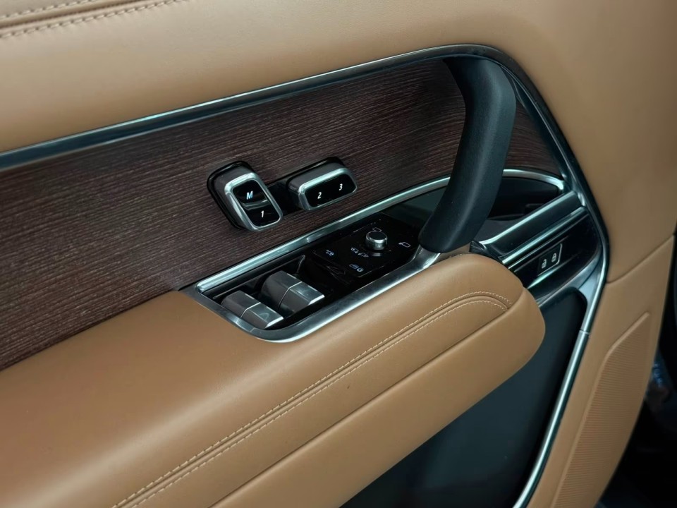 Land Rover Range Rover Autobiography P440e - foto 22