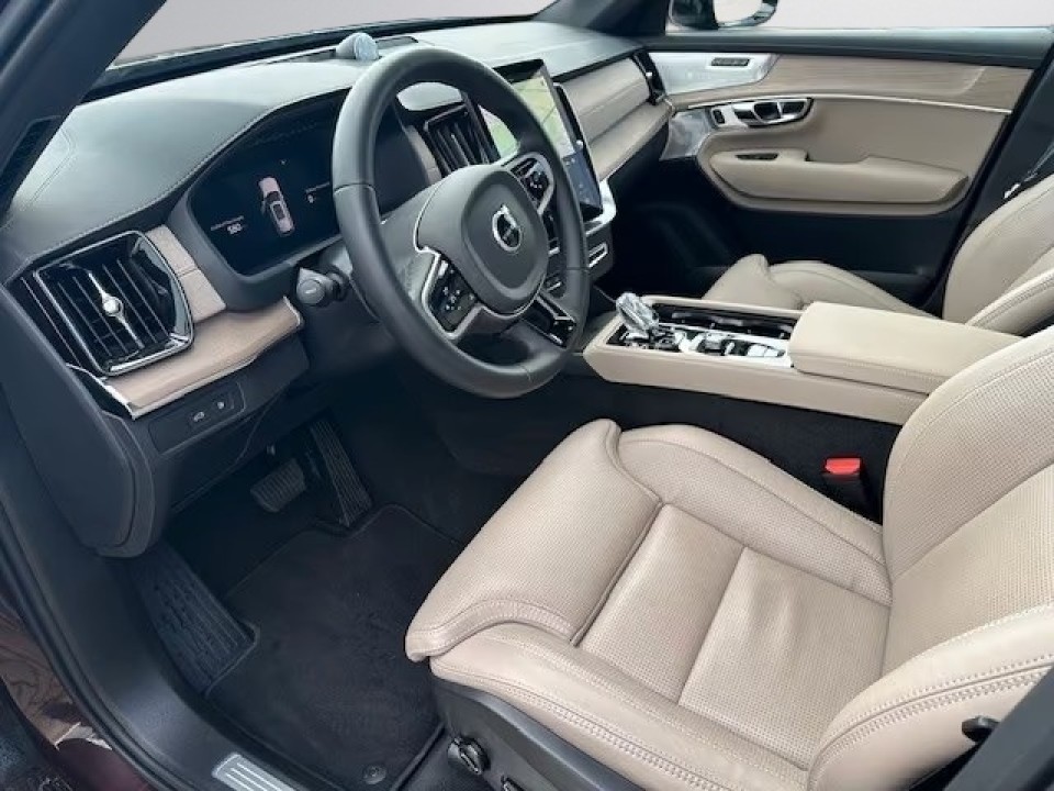 Volvo XC 90 T8 Plus Dark Recharge - foto 8