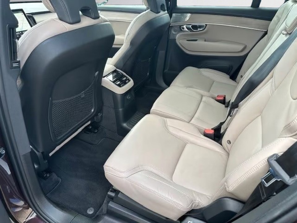 Volvo XC 90 T8 Plus Dark Recharge - foto 10