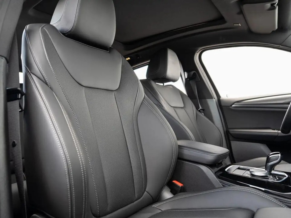 BMW X4 xDrive30d M-Sport (5)