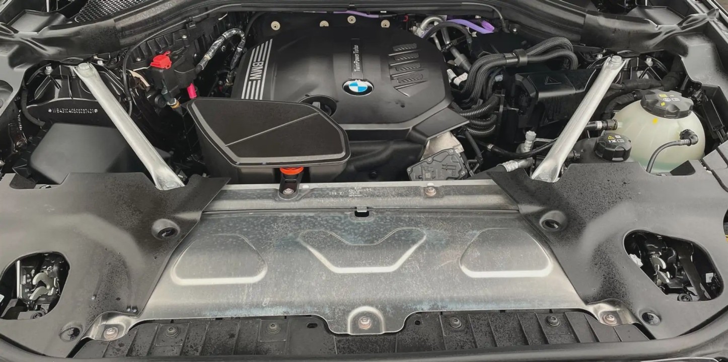 BMW X4 xDrive 20d - foto 11
