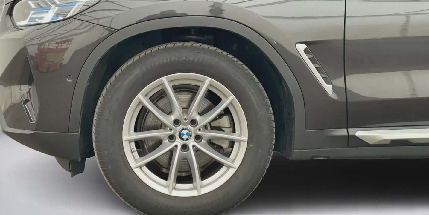 BMW X4 xDrive 20d - foto 12