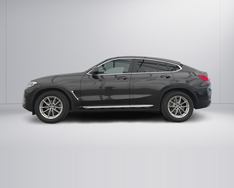 BMW X4 xDrive 20d (2)
