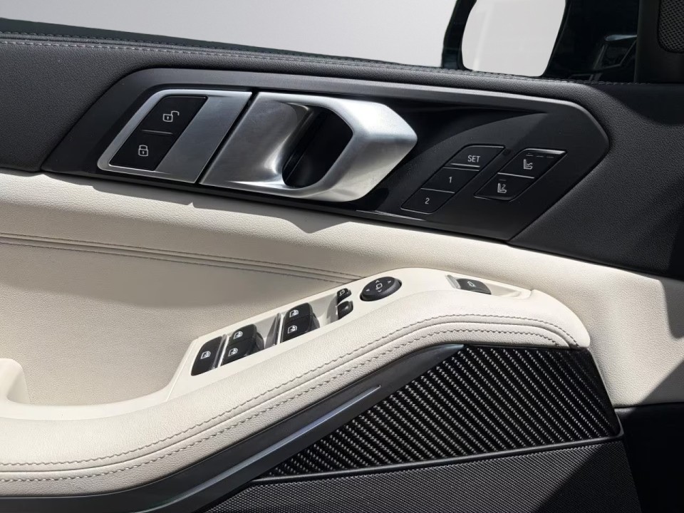 BMW X5 x50e M-Sport - foto 17