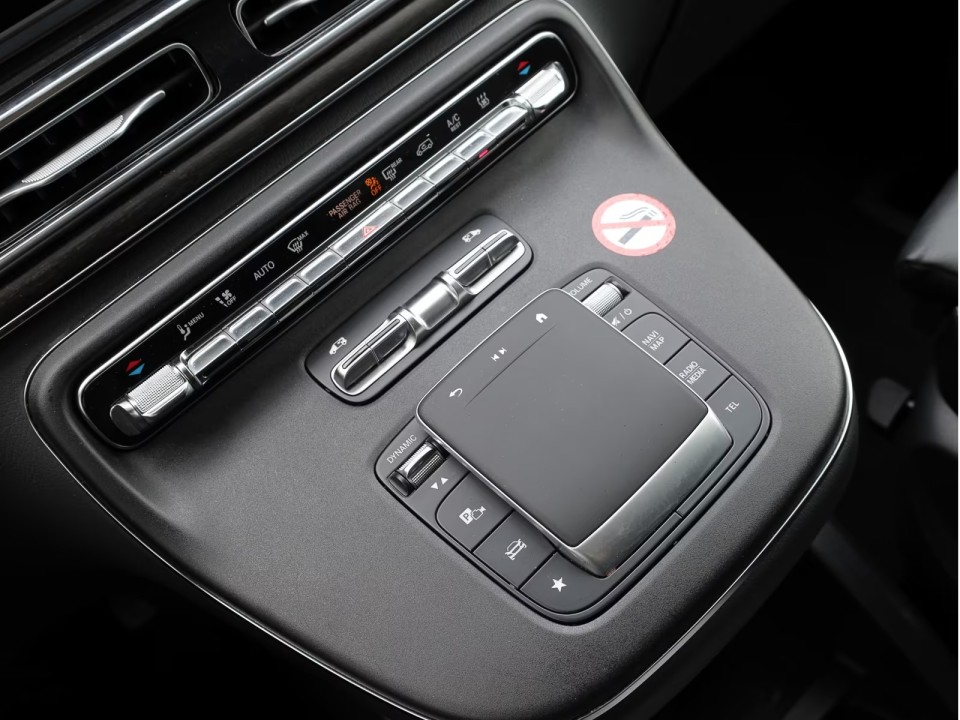 Mercedes-Benz V 300 Avantgarde - foto 10