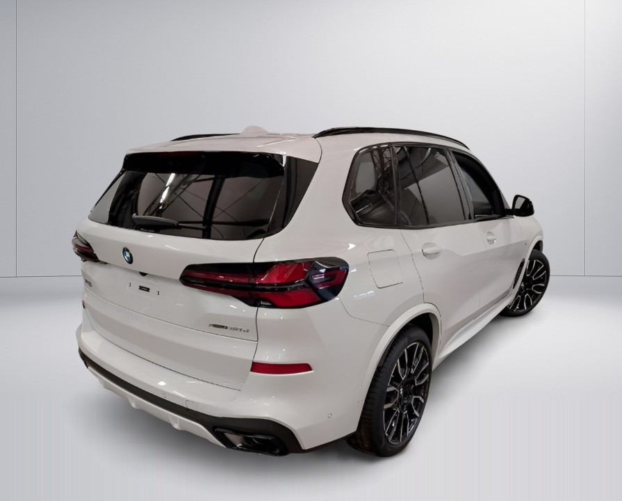 BMW X5 xDrive30d (2)