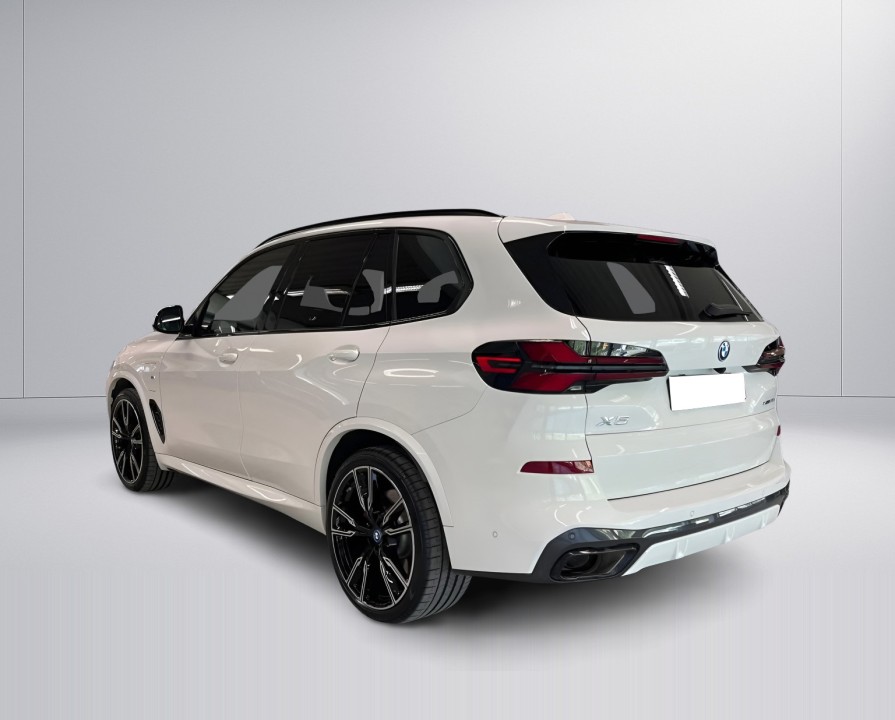 BMW X5 xDrive 50e M-Sport Pro (5)