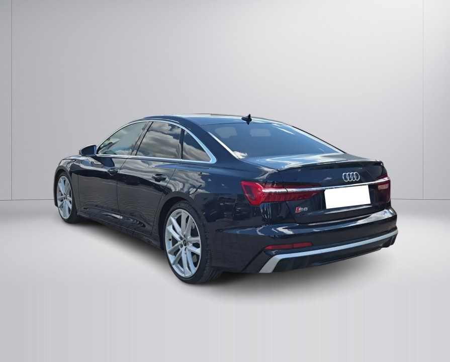 Audi S6 (4)