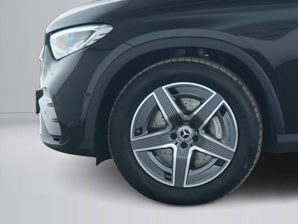 Mercedes-Benz GLC 300d AMG - foto 15