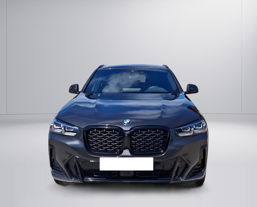 BMW X4 xDrive20i M-Sport (2)