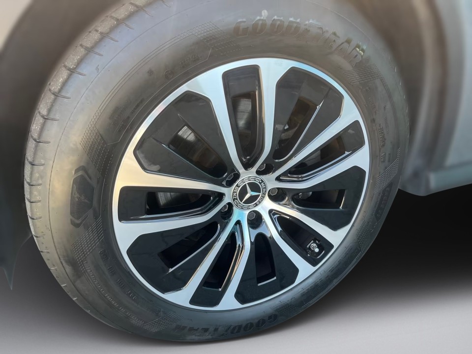 Mercedes-Benz GLC 220d 4MATIC - foto 12