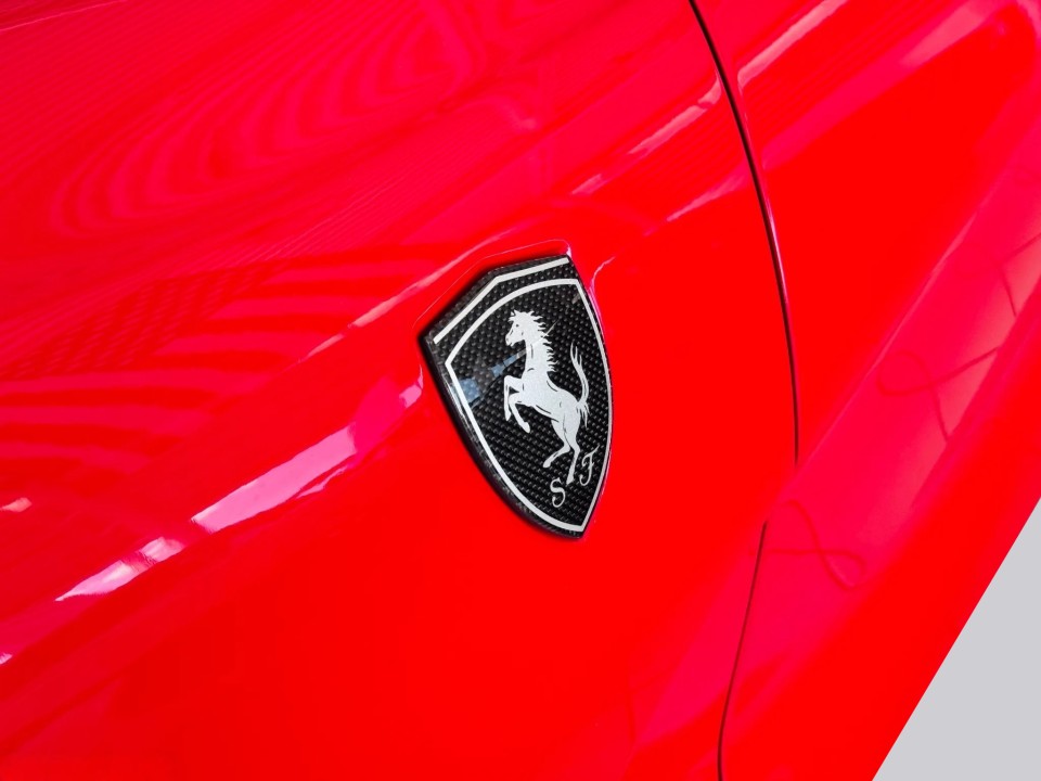 Ferrari 812 Superfast - foto 15
