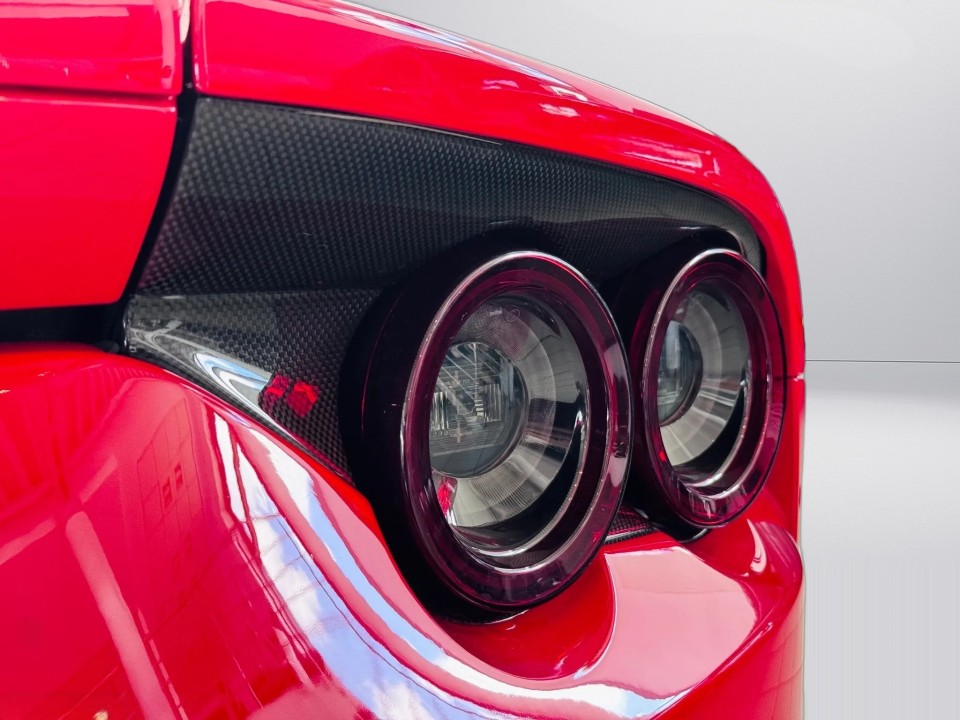 Ferrari 812 Superfast - foto 18