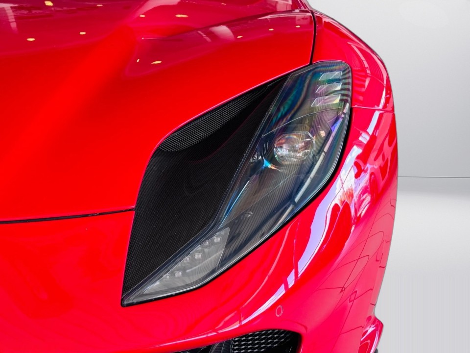 Ferrari 812 Superfast - foto 17