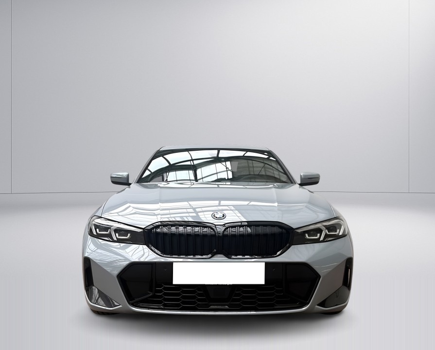 BMW Seria 3 330e xDrive M-Sport - foto 7