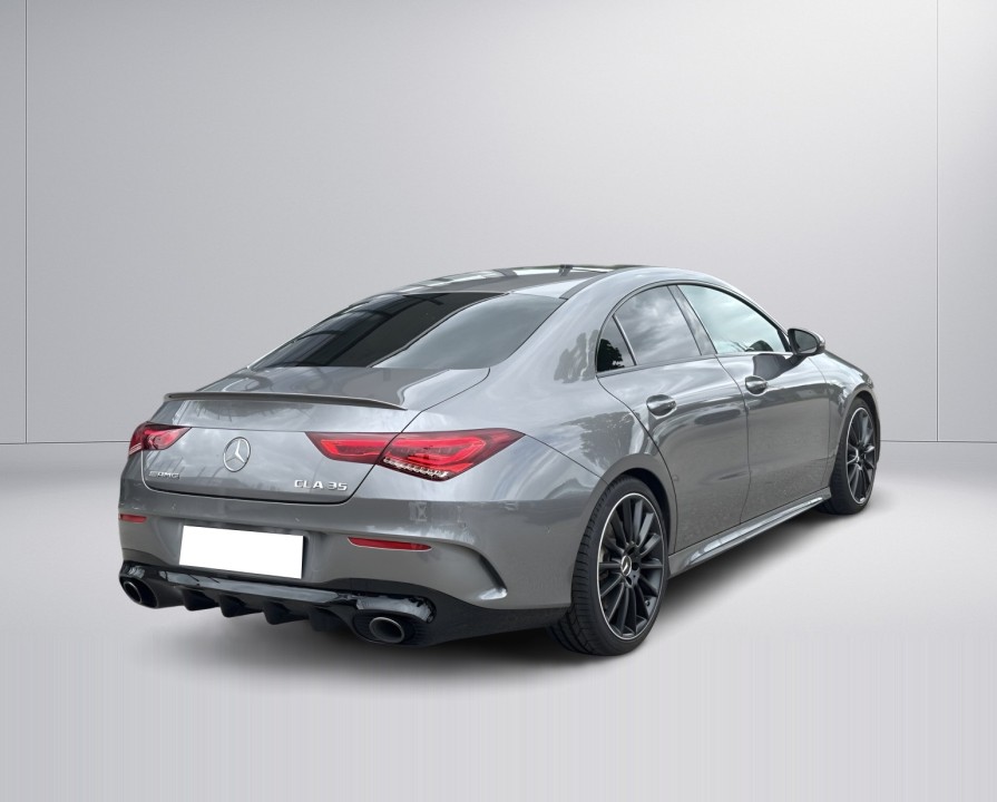 Mercedes-Benz CLA 35 AMG 4MATIC Coupé (2)