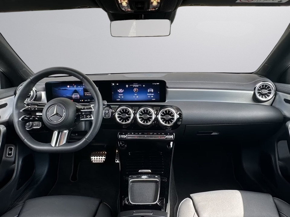 Mercedes-Benz CLA 250 4MATIC AMG - foto 10