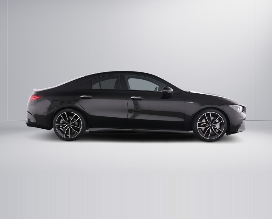 Mercedes-Benz CLA 35 AMG 4MATIC Coupé (5)
