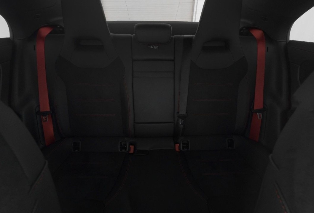 Mercedes-Benz CLA 35 AMG 4MATIC Coupé - foto 12