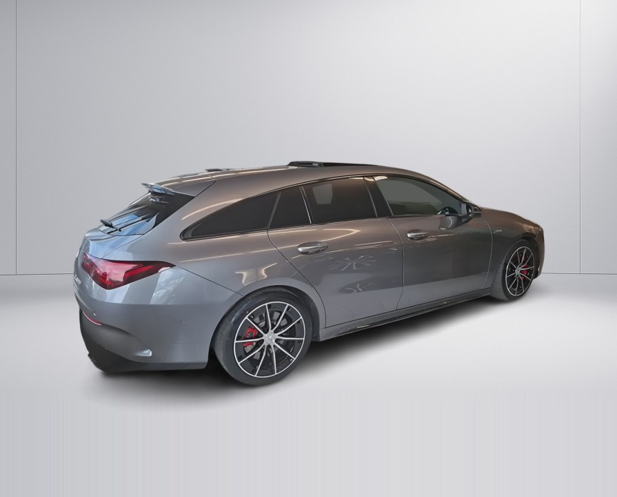 Mercedes-Benz CLA 35 AMG 4MATIC (2)