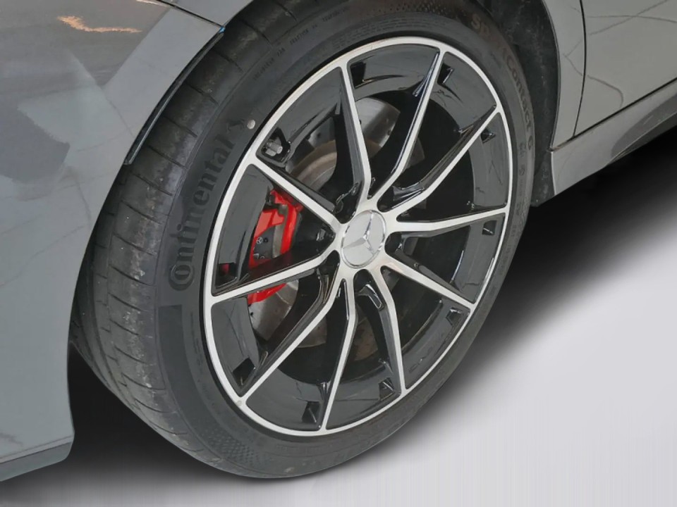 Mercedes-Benz CLA 35 AMG 4MATIC - foto 11