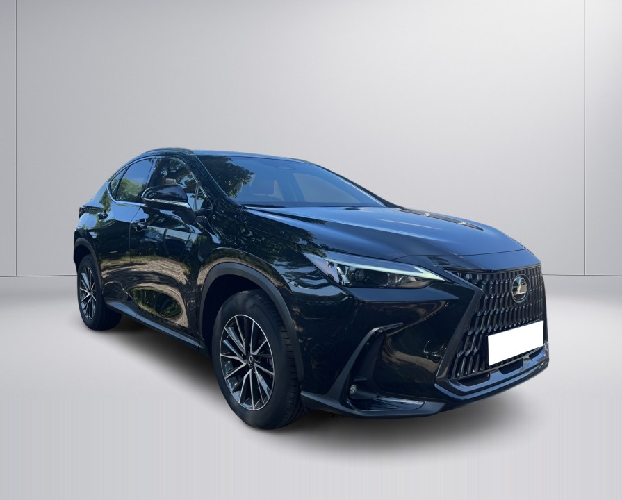 Lexus Seria NX 450h+