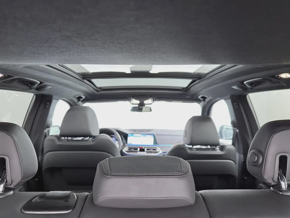 BMW X5 xDrive45e - foto 13