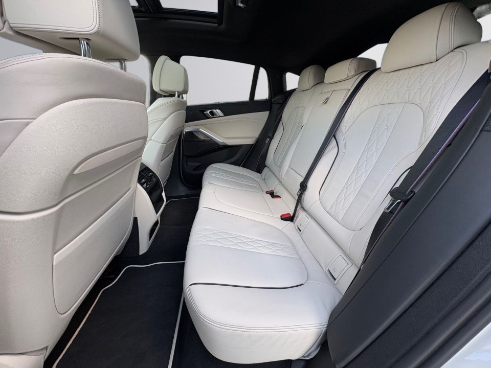 BMW X6 40i M-Sport - foto 10