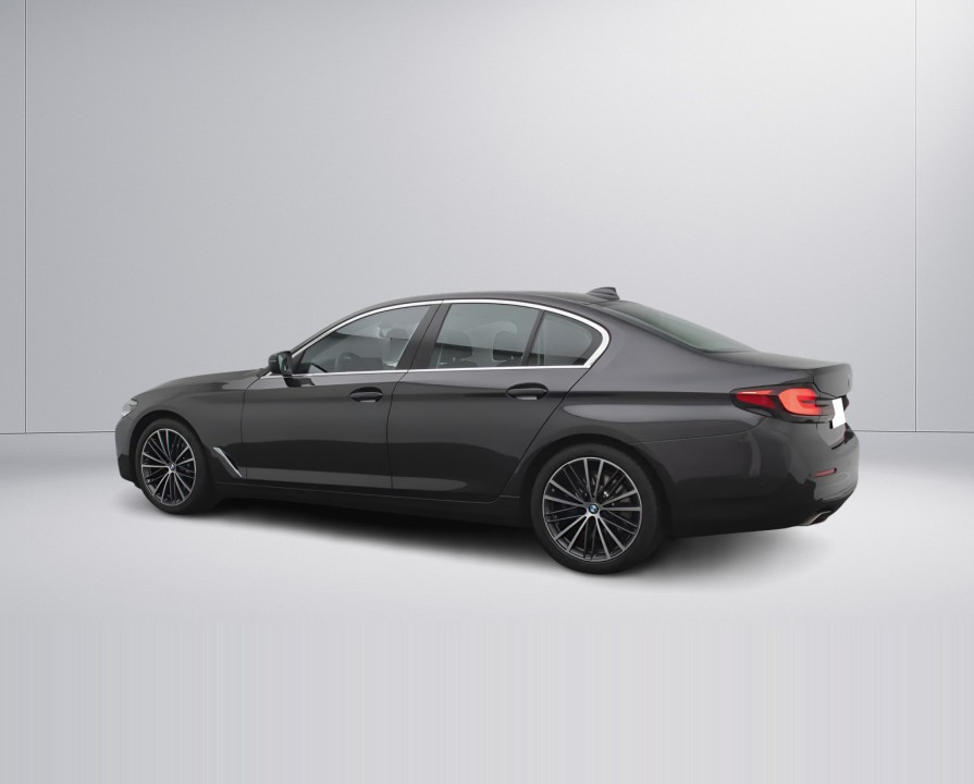 BMW Seria 5 530 M-Sport - foto 9
