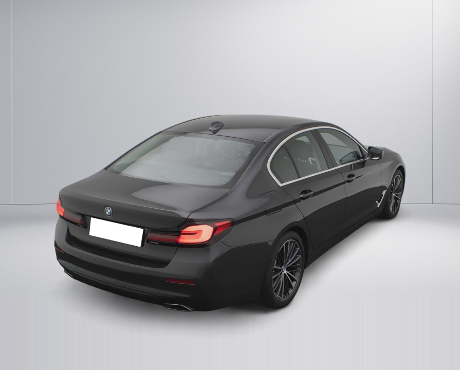 BMW Seria 5 530 M-Sport - foto 6